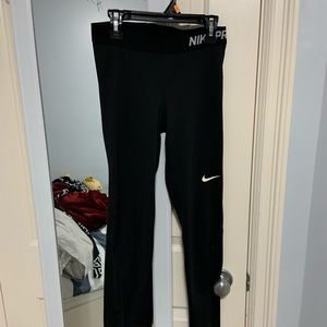 Nike pro leggings black, small